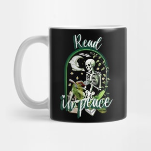 Cute Skeleton Reading Books Book Lover a Funny Reading Puns Mug